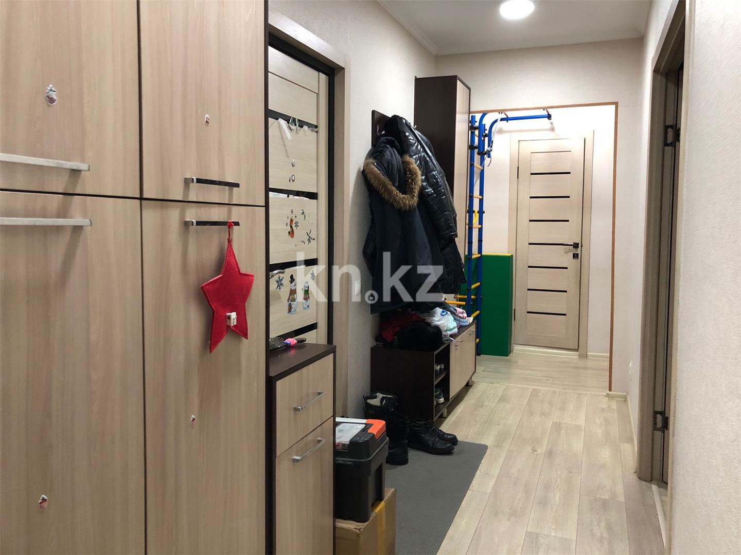 Продажа 2-комнатной квартиры, 54 м², мкр. Степной-2, дом  1 в Караганде - фото 11