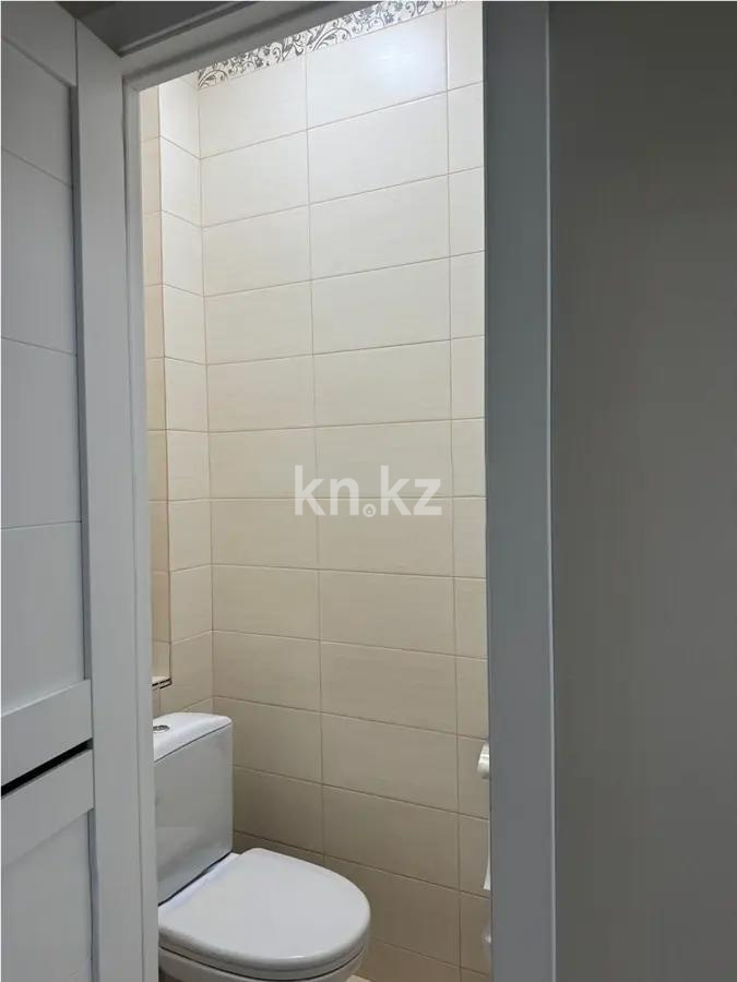 Продажа 2-комнатной квартиры, 57 м², ул. Жарокова, дом  275 в Алматы - фото 5
