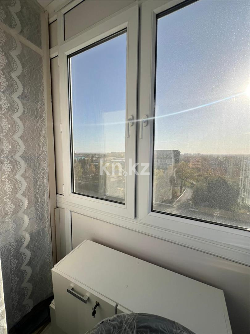 Продажа 3-комнатной квартиры, 61 м², ул. Ержанова, дом  42 в Караганде - фото 12