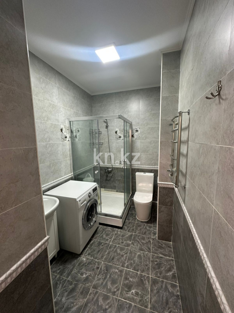 Продажа 2-комнатной квартиры, 73.3 м² в Алматы - фото 2