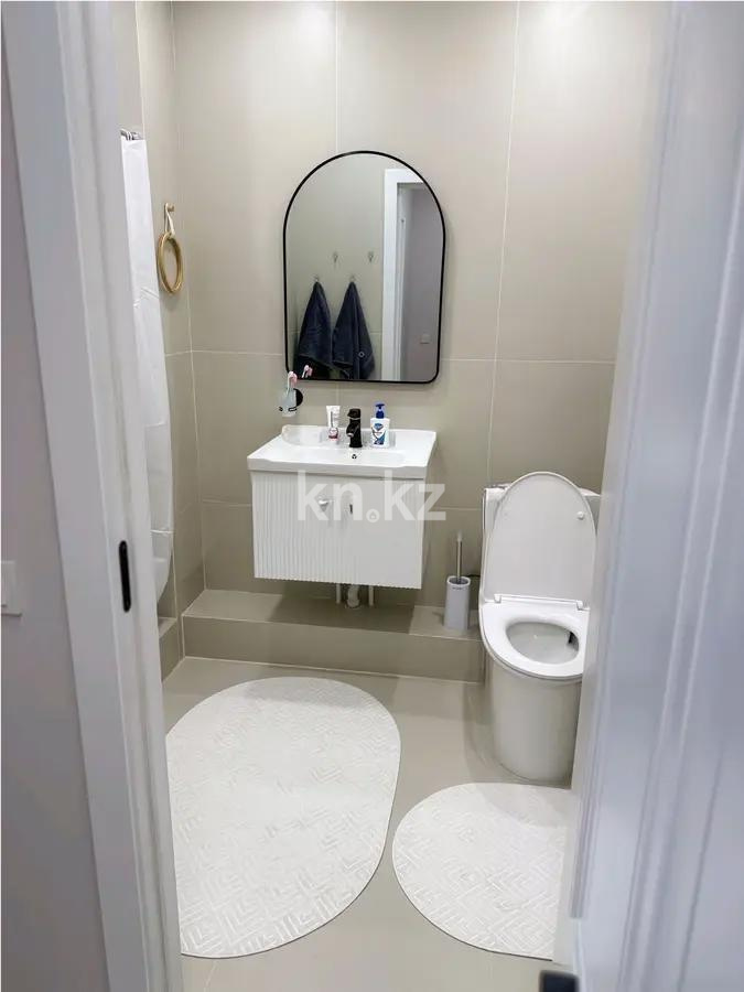 Продажа 1-комнатной квартиры, 40 м², ул. Есенова, дом  160/3 в Алматы - фото 4