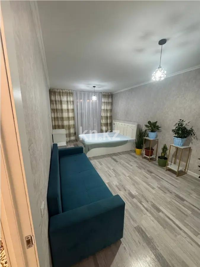 Продажа 2-комнатной квартиры, 66.2 м², пр. Кошкарбаева, дом  31 в Астане - фото 2