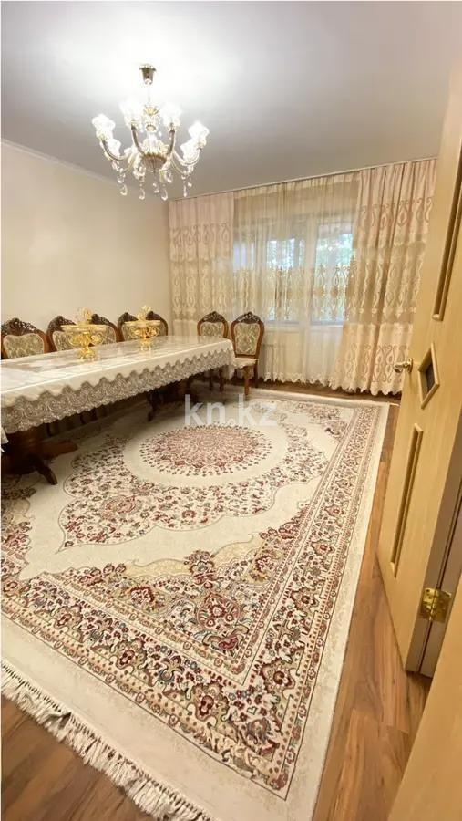 Продажа 3-комнатной квартиры, 102 м², мкр. Аксай-1а, дом  27 в Алматы