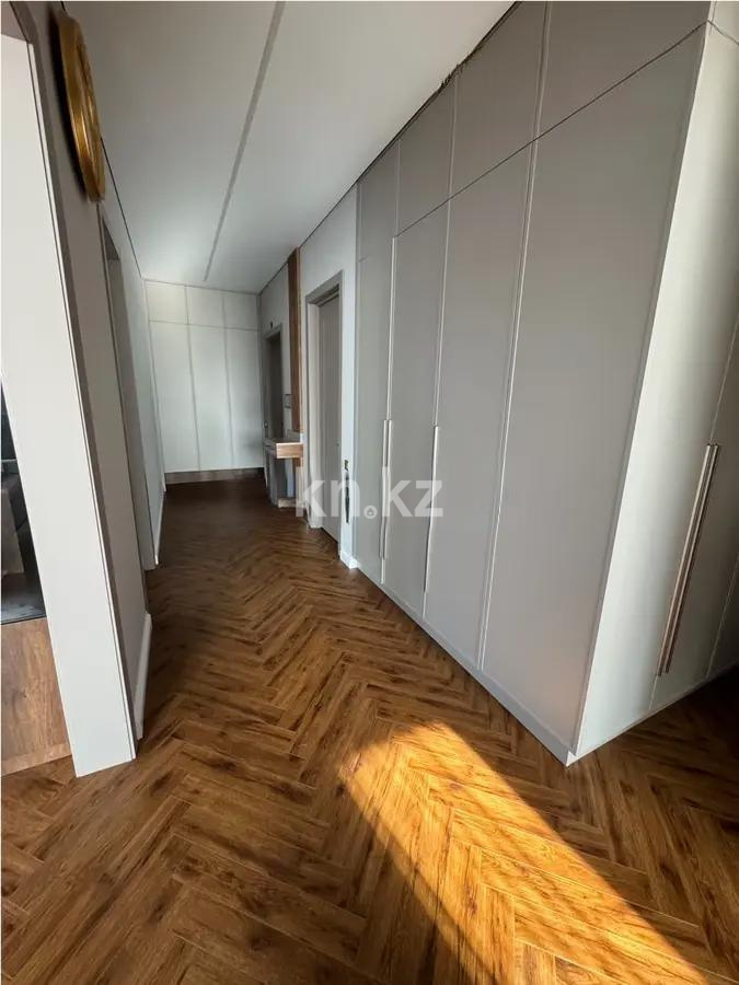 Продажа 3-комнатной квартиры, 106.8 м², ул. Е-899, дом  1/1 в Астане - фото 7