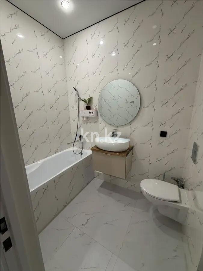 Продажа 2-комнатной квартиры, 65.4 м² в Астане - фото 4