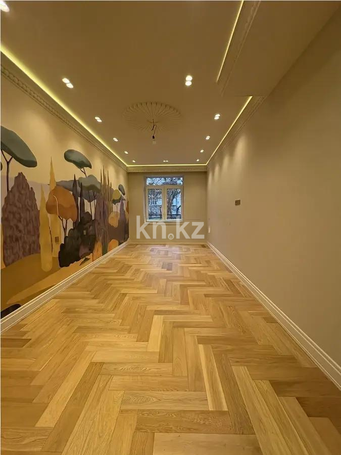 Продажа 4-комнатной квартиры, 255.7 м², ул. Тулебаева, дом  95/1 в Алматы - фото 4