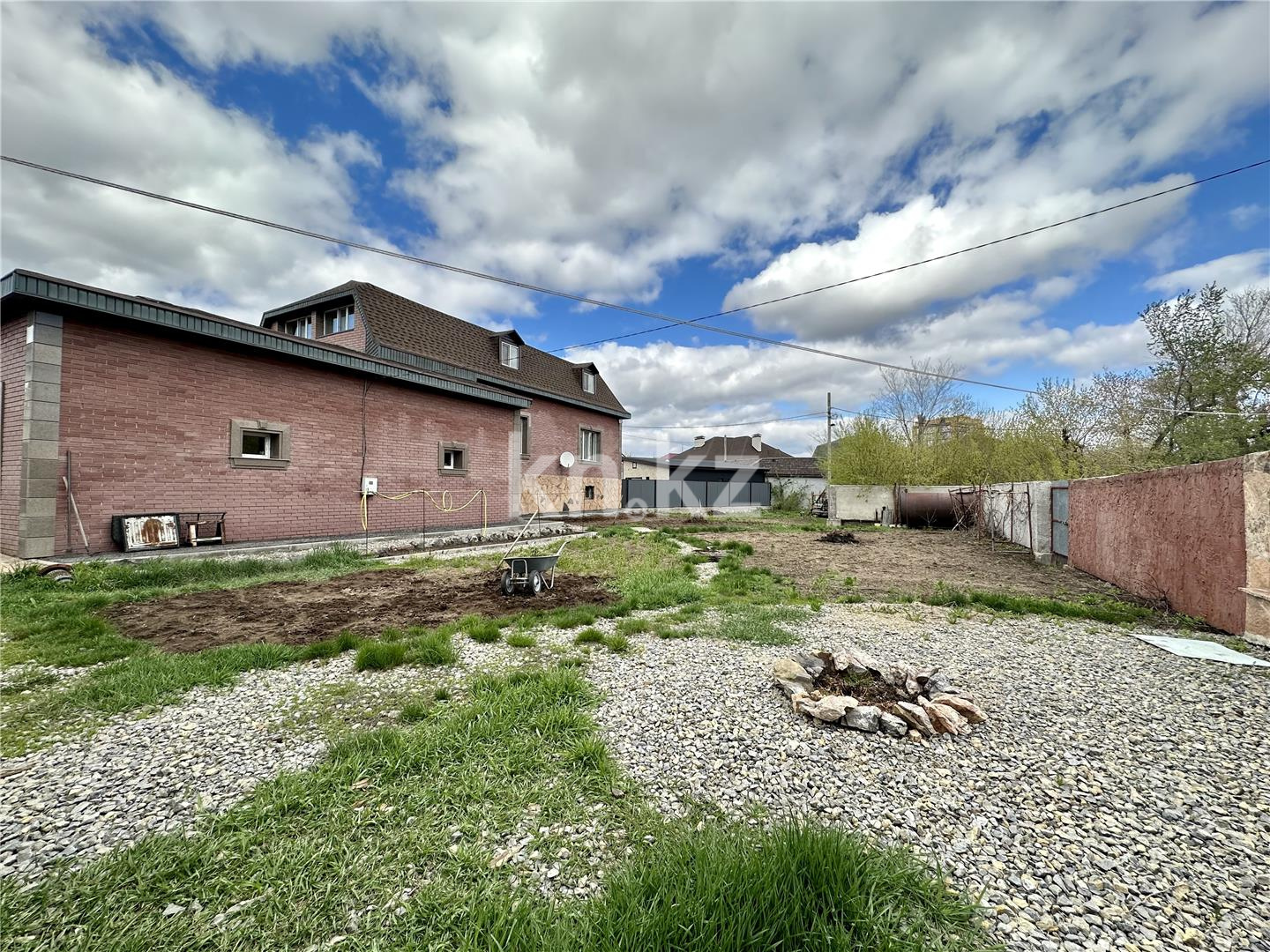 Продажа 6-комнатного дома, 400.7 м² в Караганде - фото 48