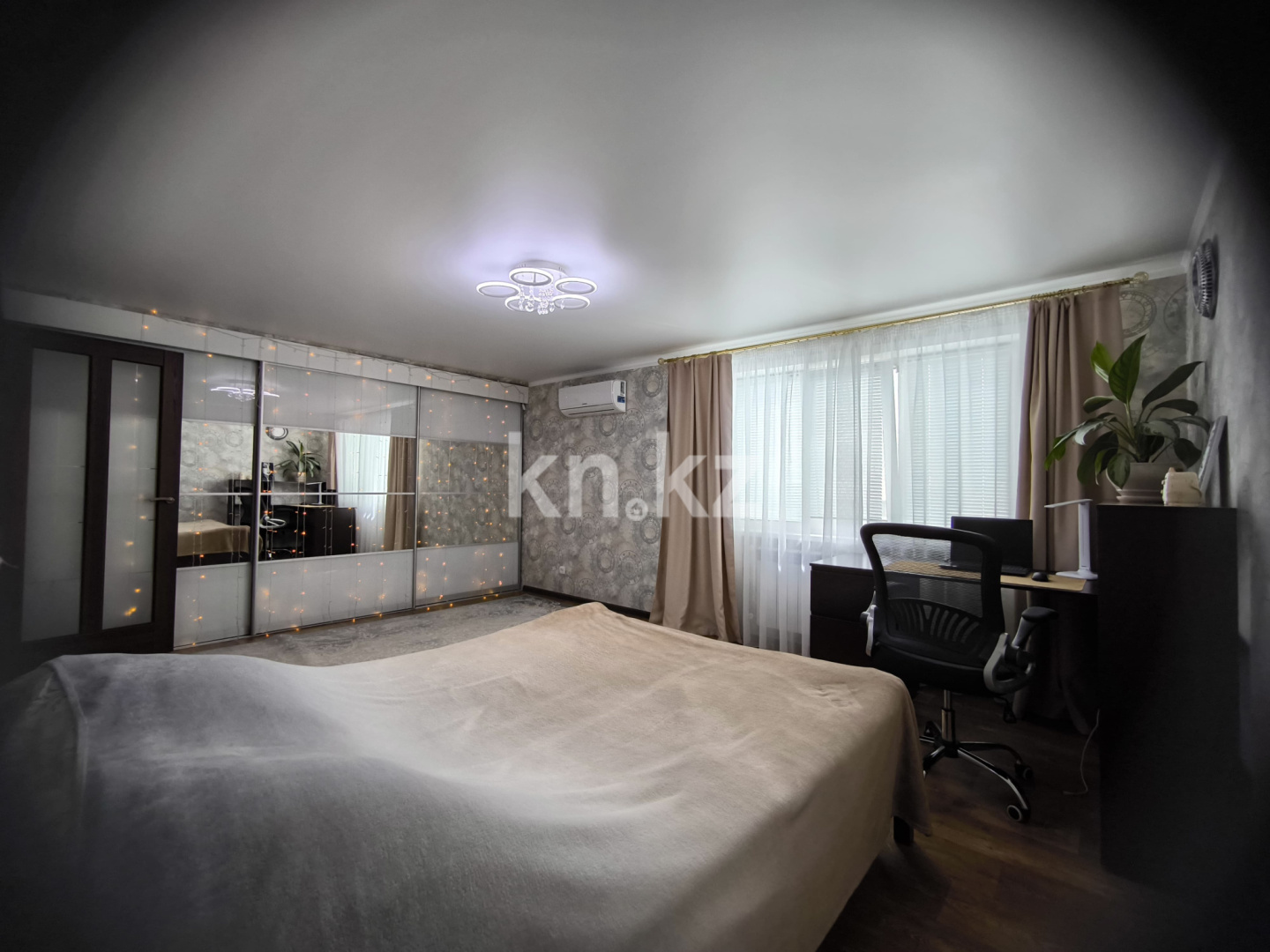 Продажа 5-комнатного дома, 260 м², Назерке, дом  24/1 в Уральске - фото 4