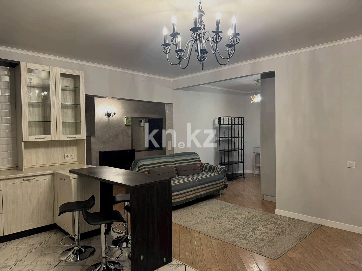Аренда 2-комнатной квартиры, 76 м² в Алматы - фото 2