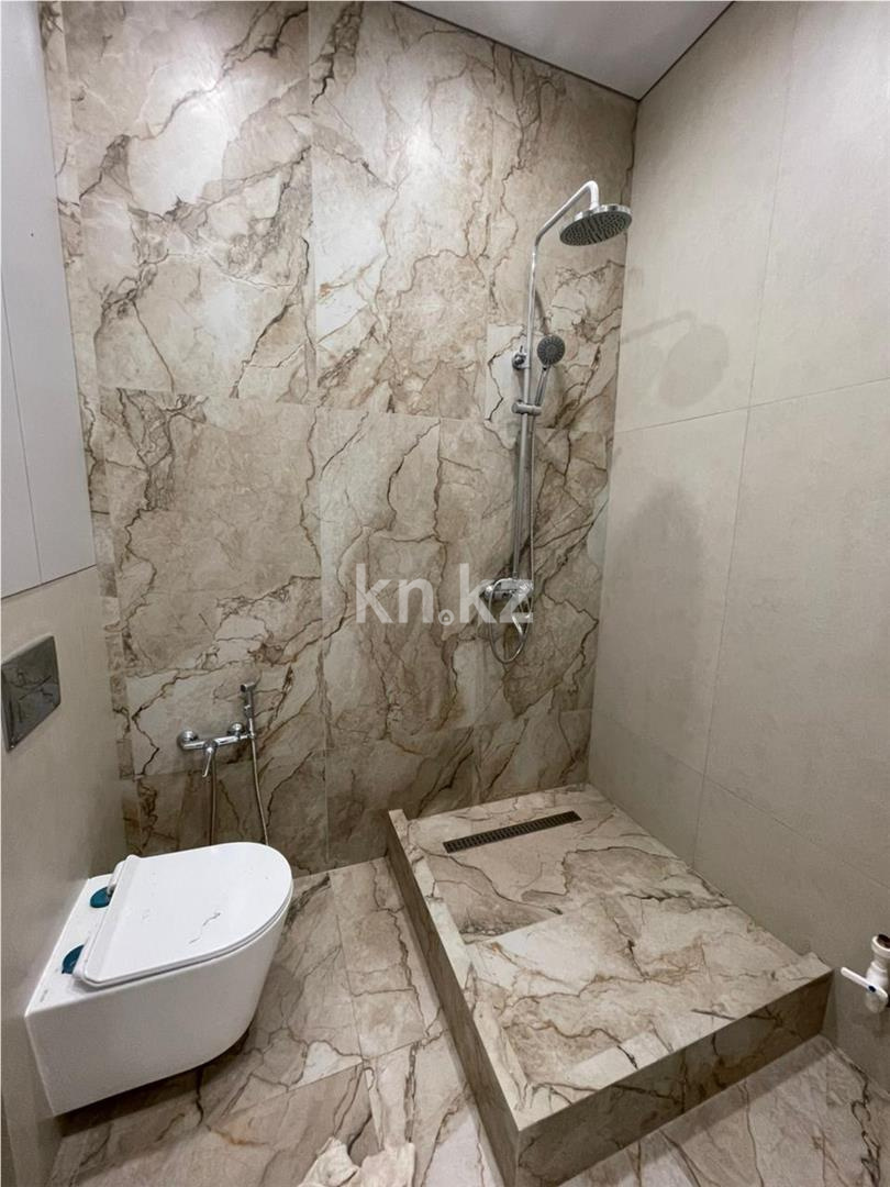 Продажа 2-комнатной квартиры, 53 м², ул. Муканова, дом  53/8 в Караганде - фото 5