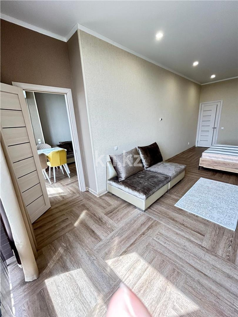 Продажа 2-комнатной квартиры, 65 м², ул. Алиханова, дом  37/4 в Караганде - фото 24