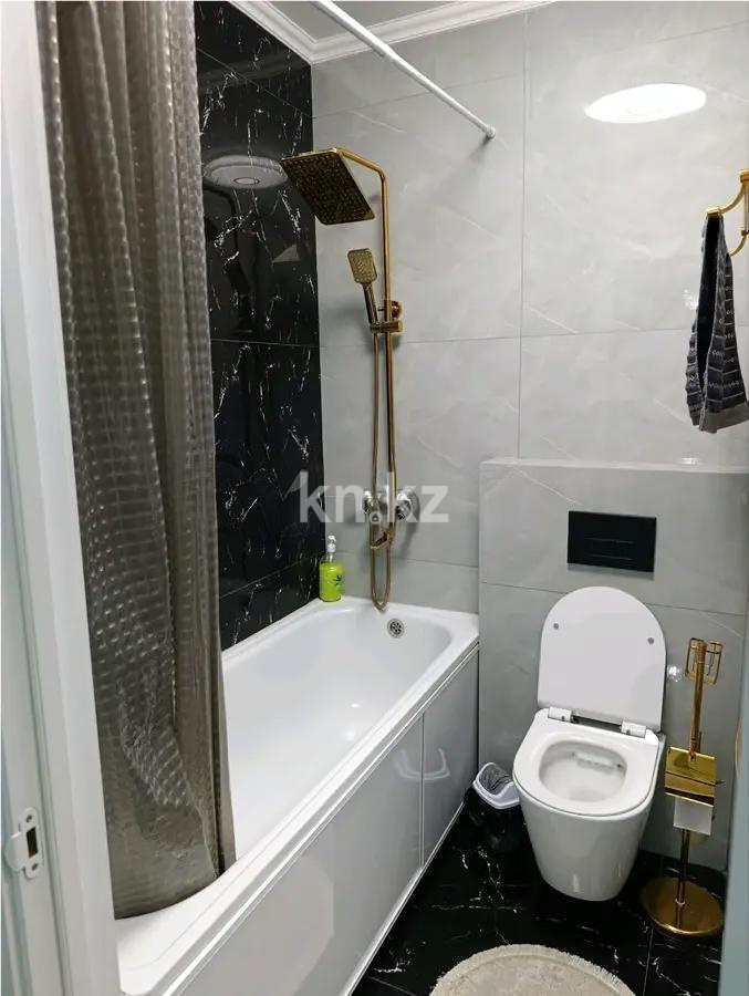 Продажа 2-комнатной квартиры, 58.7 м², мкр. Дарабоз, дом  25а в Алматы - фото 4