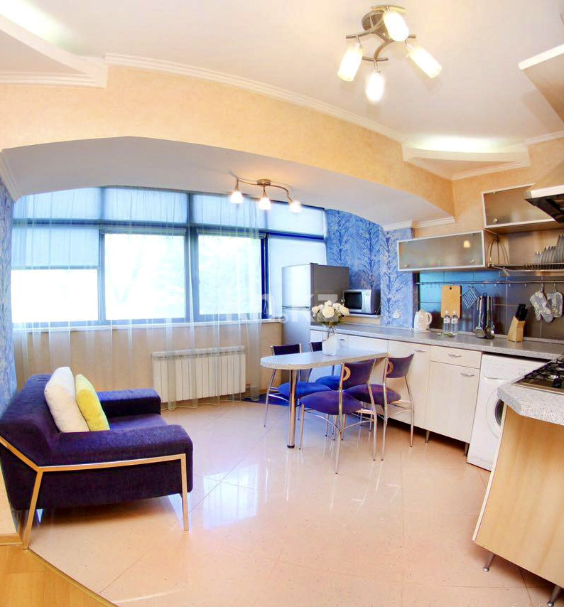 Аренда 1-комнатной квартиры, 45 м², Достык в Алматы - фото 5