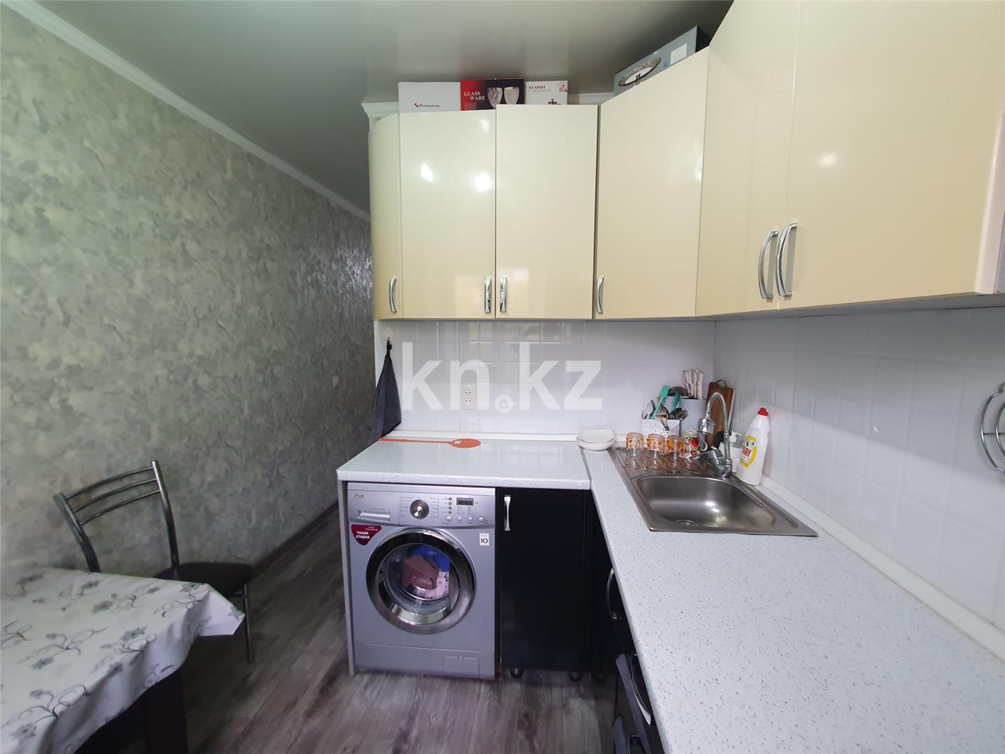 Продажа 3-комнатной квартиры, 60 м², ул. Пичугина в Караганде - фото 8