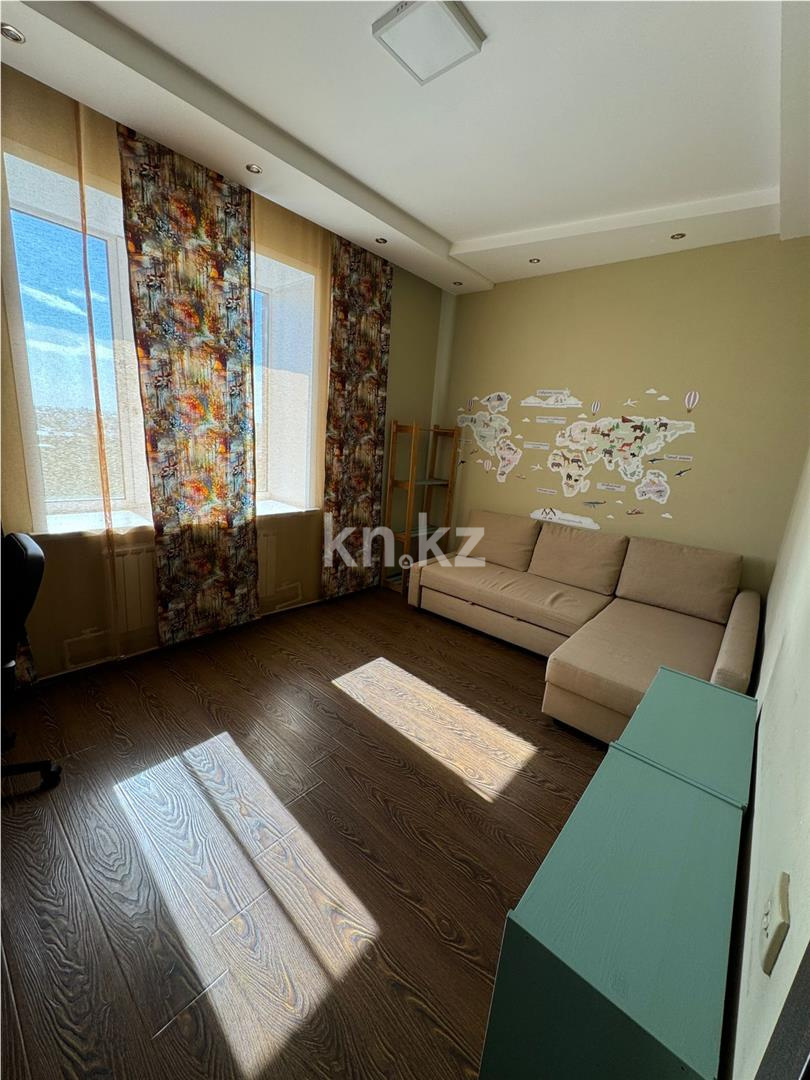 Продажа 3-комнатной квартиры, 108 м², ул. Лободы в Караганде - фото 9