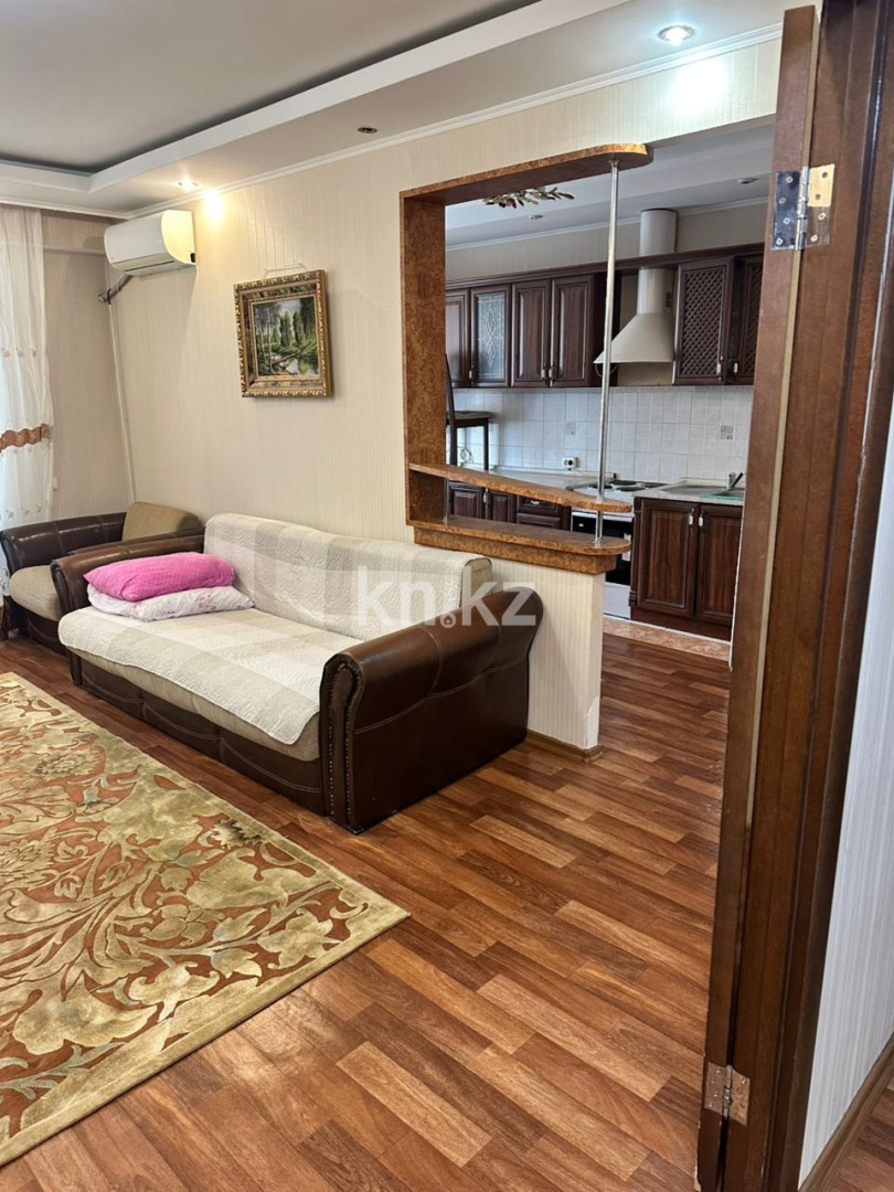 Аренда 2-комнатной квартиры, 90 м² в Астане
