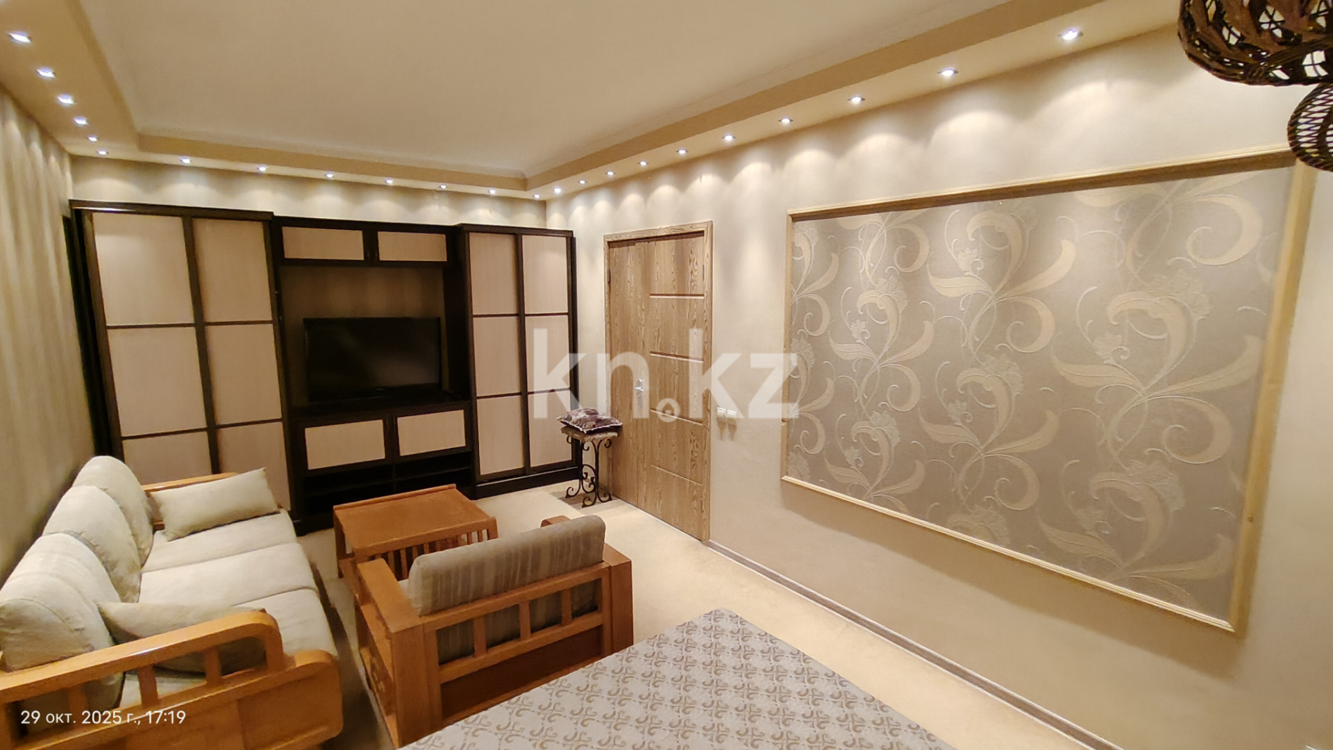 Аренда 1-комнатной квартиры посуточно, 45 м², ул. Иманбаевой, дом  2 в Астане - фото 3