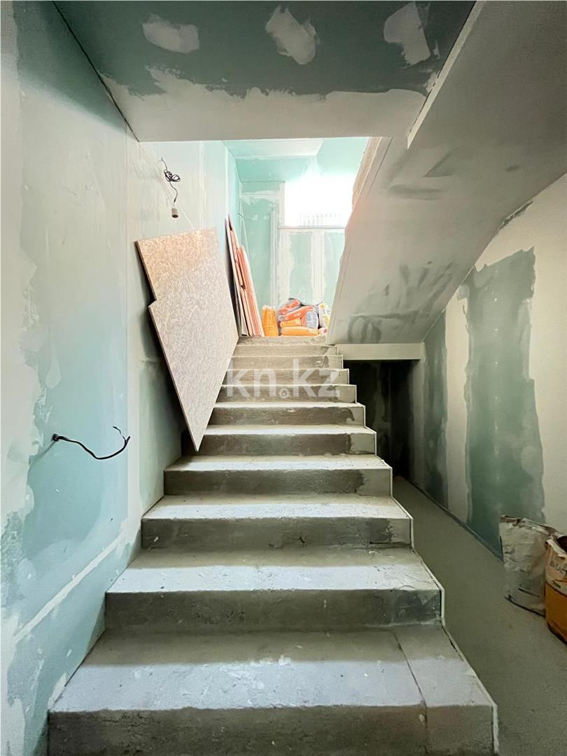 Продажа 7-комнатного дома, 400 м² в Караганде - фото 14