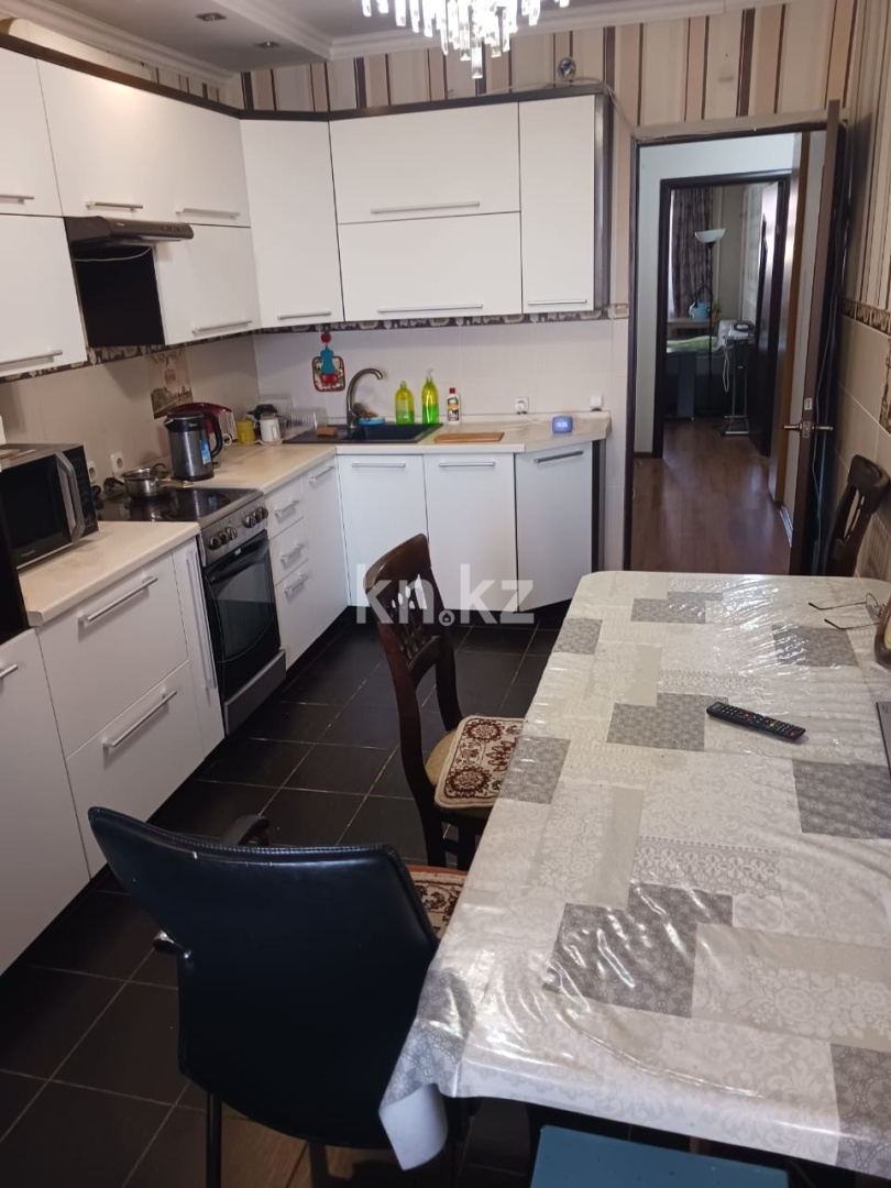 Аренда 1-комнатной квартиры, 40 м² в Астане