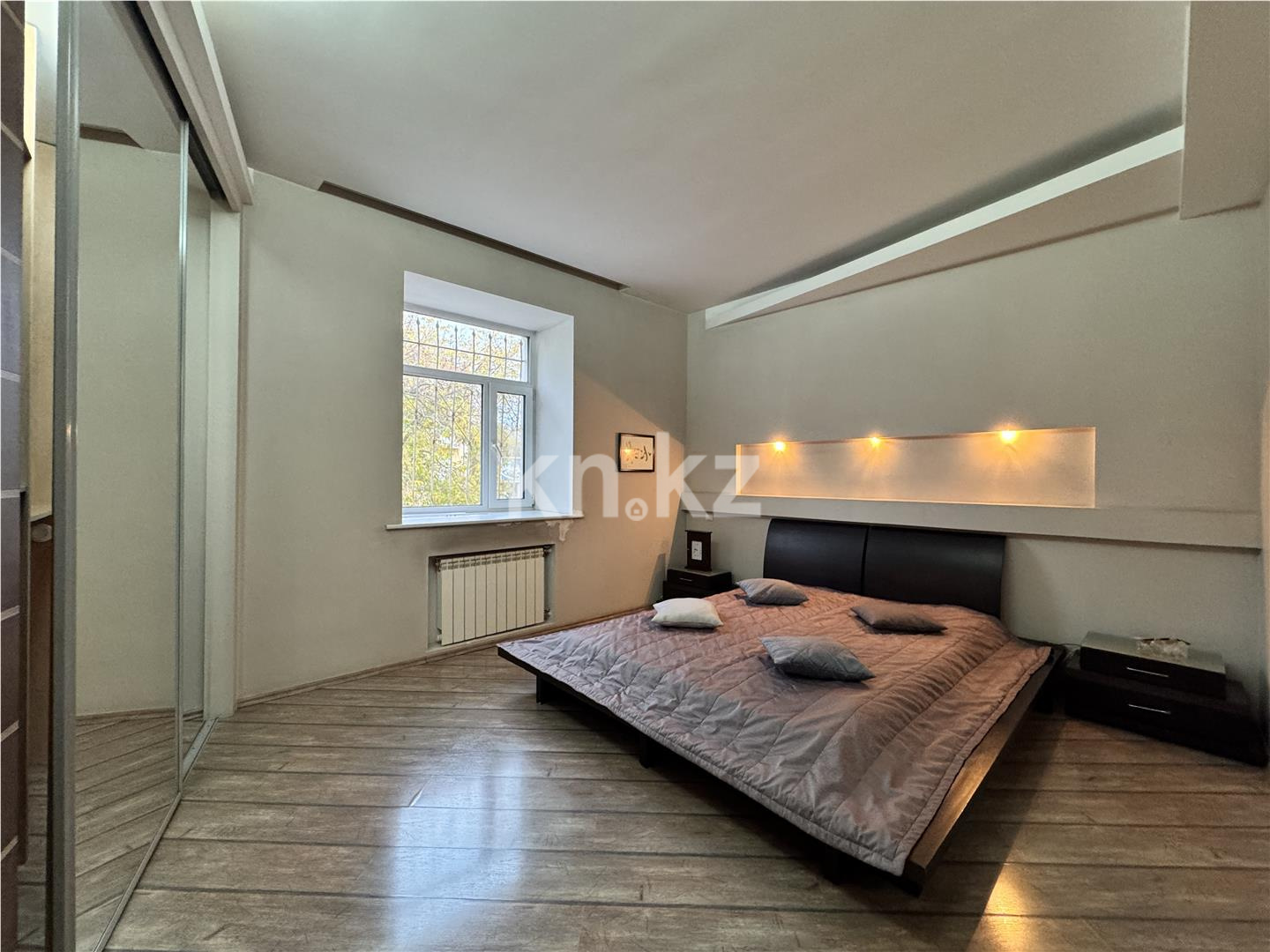 Продажа 3-комнатной квартиры, 66.2 м², ул. Абая, дом  26 в Караганде - фото 8