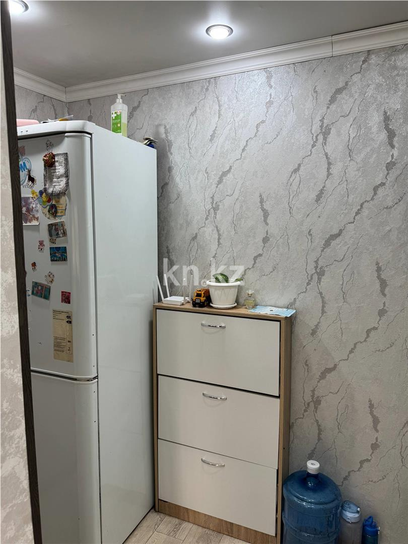 Продажа 3-комнатной квартиры, 47 м², мкр-н 22 в Караганде - фото 12