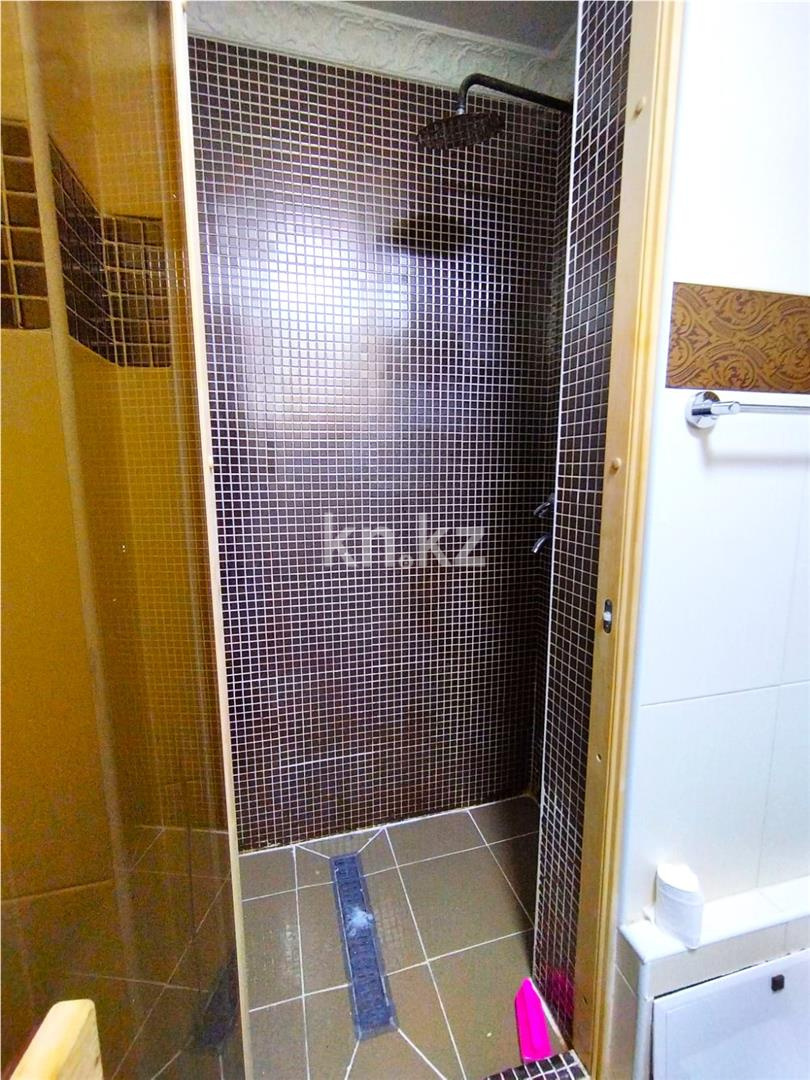 Продажа 6-комнатной квартиры, 128 м², мкр-н Степной-4, дом  15 в Караганде - фото 17