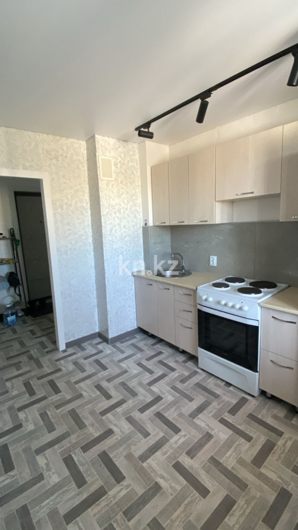 Продажа 2-комнатной квартиры, 40.3 м² в Караганде - фото 2