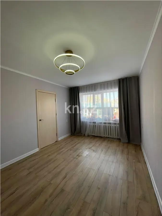 Продажа 4-комнатной квартиры, 64.2 м² в Астане - фото 2