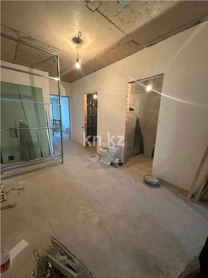 Продажа 2-комнатной квартиры, 67.5 м², пр. Тауелсыздык, дом  25 в Астане - фото 5