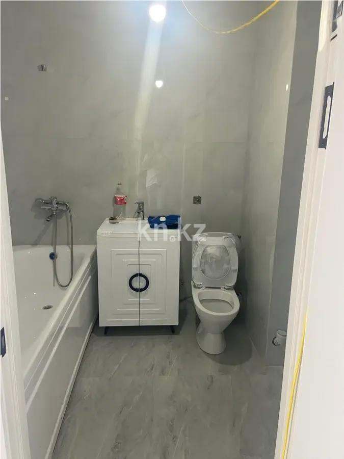 Продажа 1-комнатной квартиры, 44 м², ул. Северное Кольцо, дом  92/14 стр в Алматы - фото 3