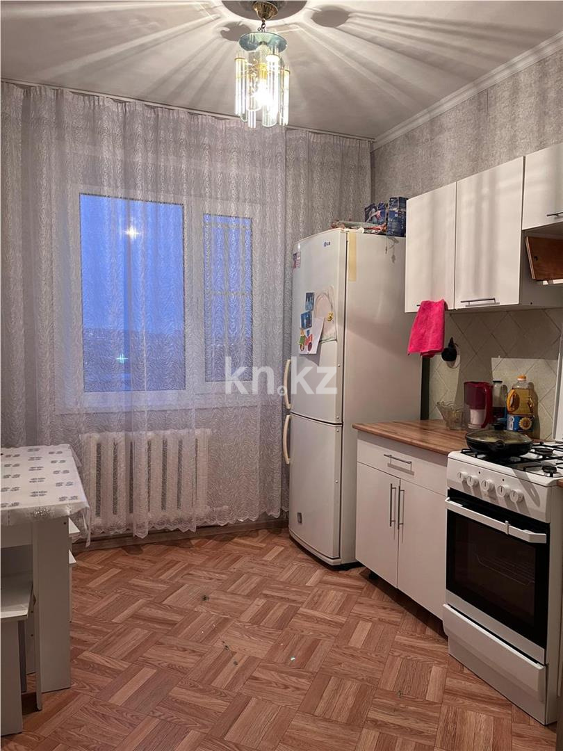 Продажа 3-комнатной квартиры, 65 м², 19-й мкр., дом  75 в Караганде - фото 7