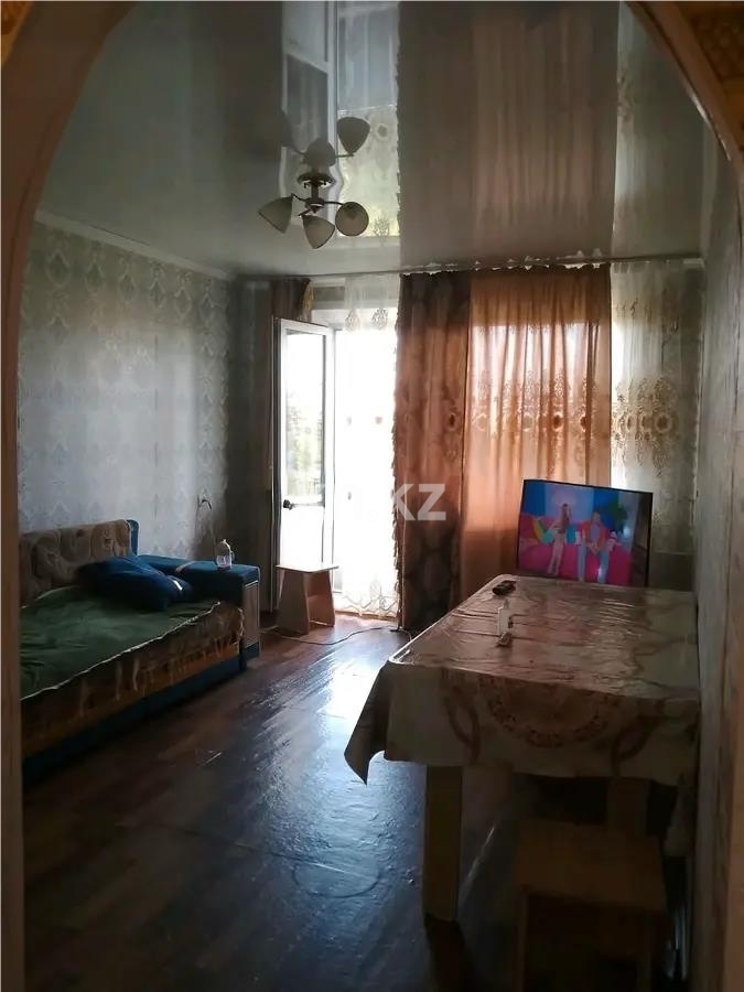Продажа 5-комнатной квартиры, 83 м² в Караганде