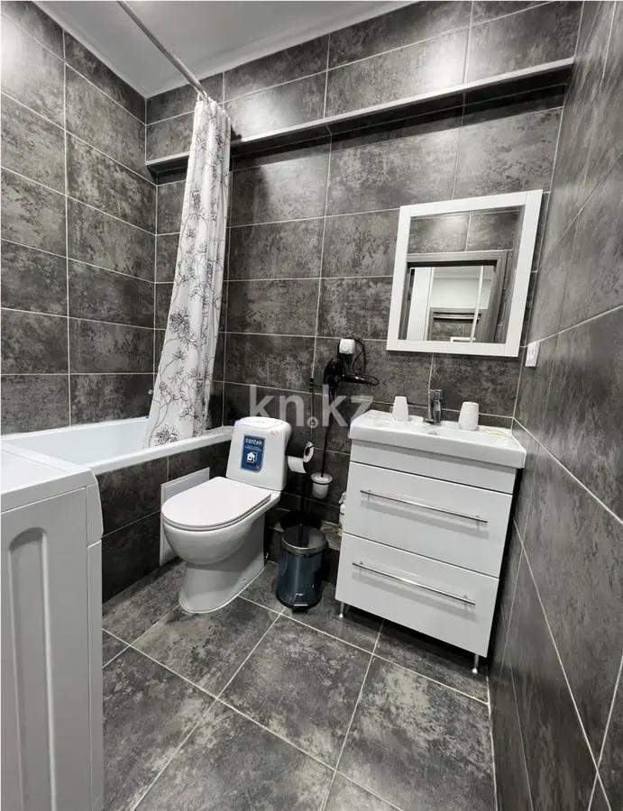 Продажа 1-комнатной квартиры, 40 м², ул. Тулебаева, дом  49/1 в Алматы - фото 3