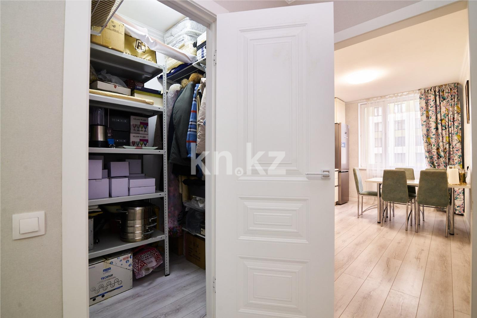 Продажа 3-комнатной квартиры, 93 м², ул. Сыганак в Астане - фото 12