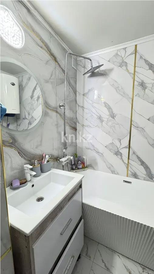 Продажа 3-комнатной квартиры, 60 м², ул. Молокова, дом  88 в Караганде - фото 5