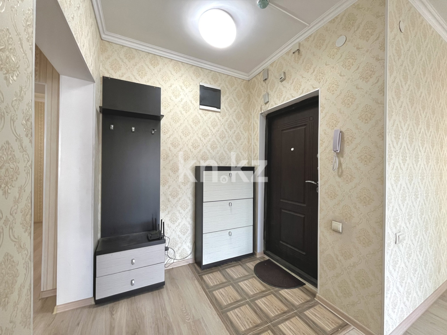 Продажа 2-комнатной квартиры, 72.4 м² в Алматы - фото 12