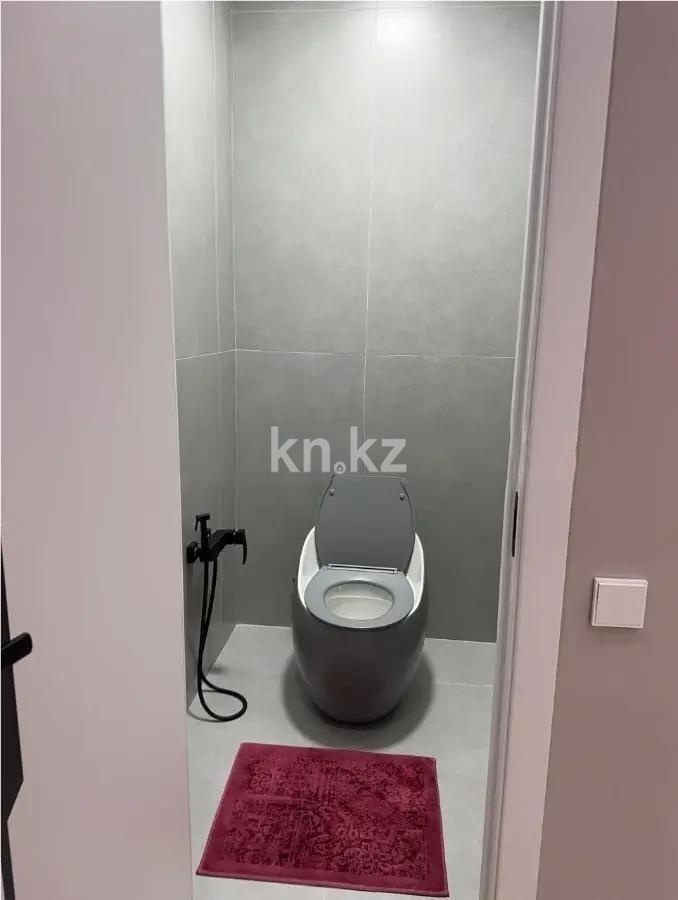 Продажа 2-комнатной квартиры, 70.6 м² в Алматы - фото 5