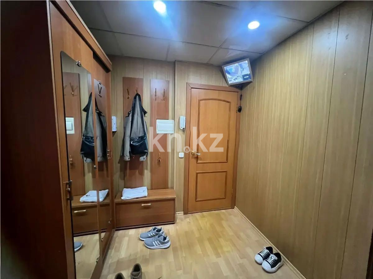 Продажа 4-комнатной квартиры, 62 м², ул. Алиханова, дом  28/2 в Караганде - фото 5