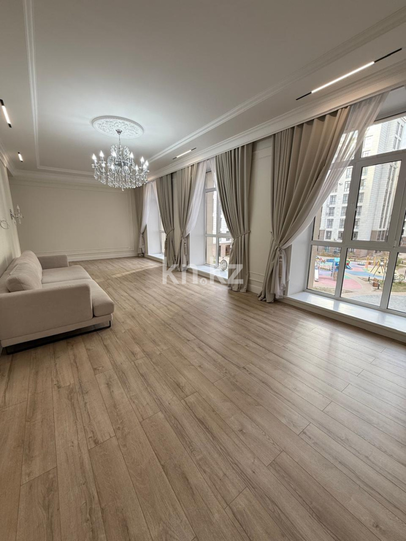 Продажа 4-комнатной квартиры, 140 м², ул. Бокейхана, дом  3б - Керей Жанибек Хандар в Астане - фото 34