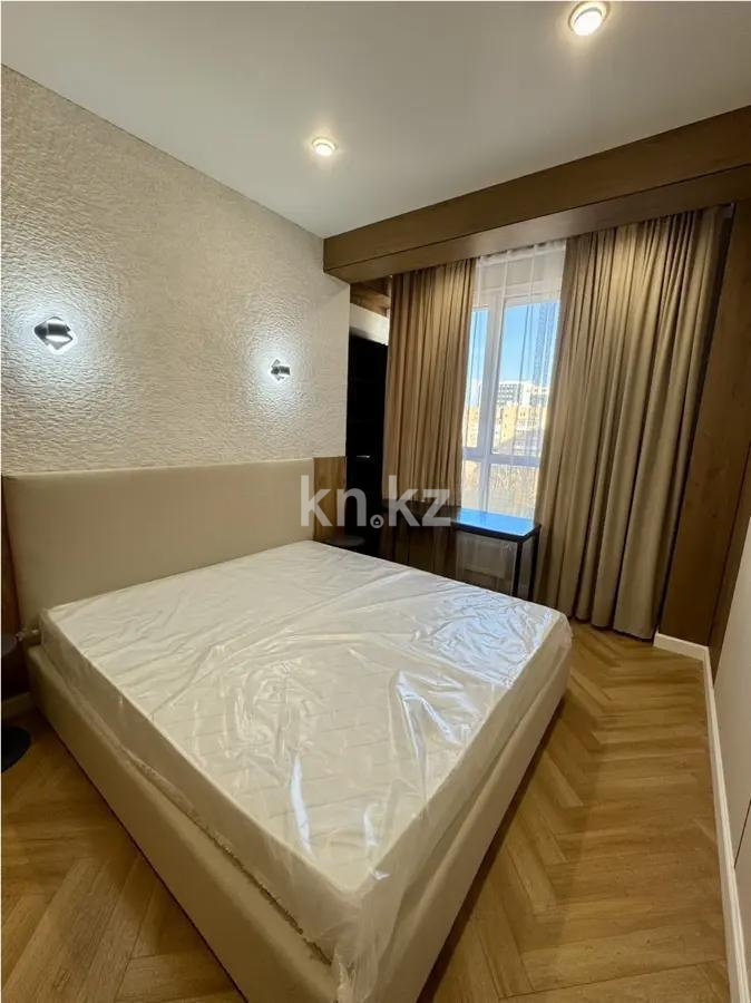 Продажа 3-комнатной квартиры, 61 м², пр. Абая, дом  118 в Алматы - фото 2