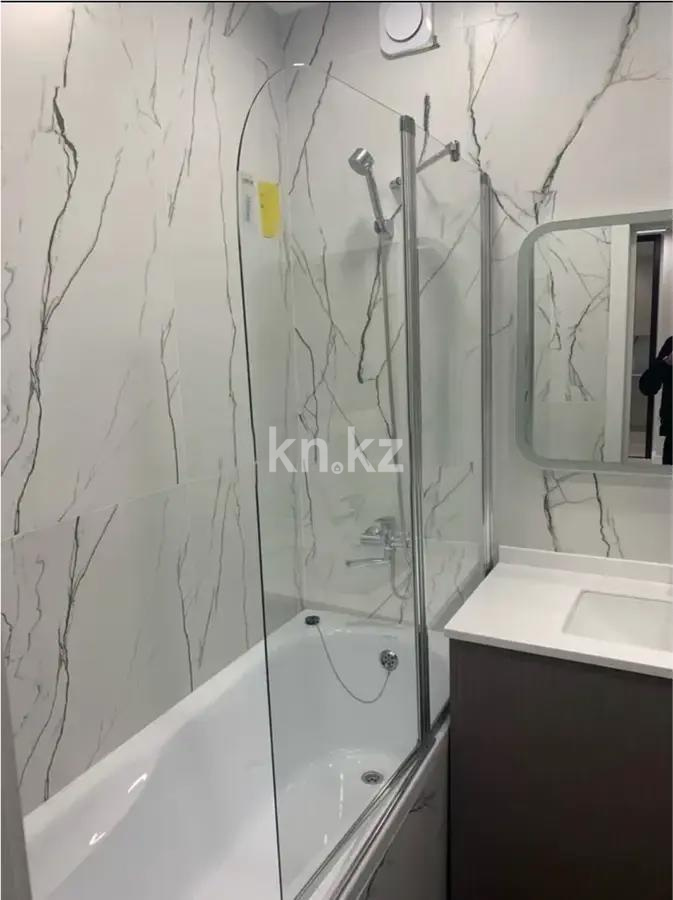 Продажа 2-комнатной квартиры, 60 м², ул. Толе би, дом  57 в Астане - фото 4