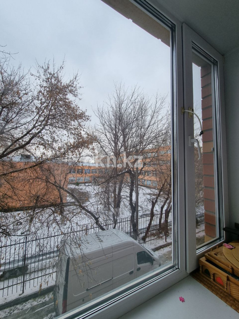 Продажа 3-комнатной квартиры, 85 м², Сакена Сейфуллина, дом  10 в Караганде - фото 8