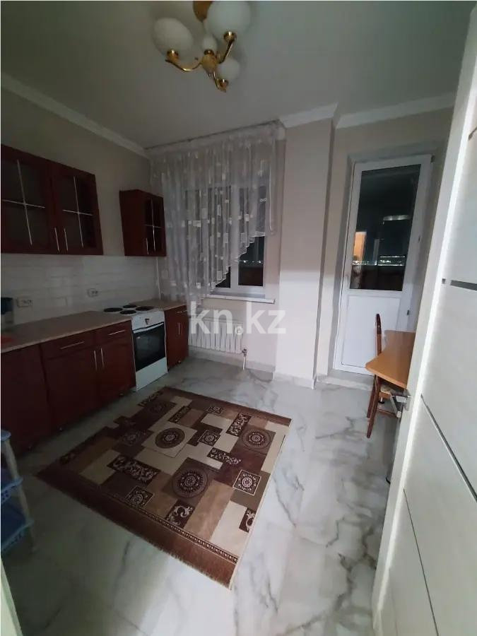 Продажа 1-комнатной квартиры, 40 м², пр. Тлендиева, дом  44а в Астане - фото 2