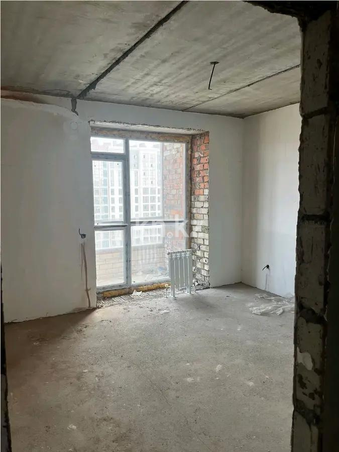Продажа 2-комнатной квартиры, 72.5 м², ул. Нажимеденова, дом  44а в Астане - фото 2