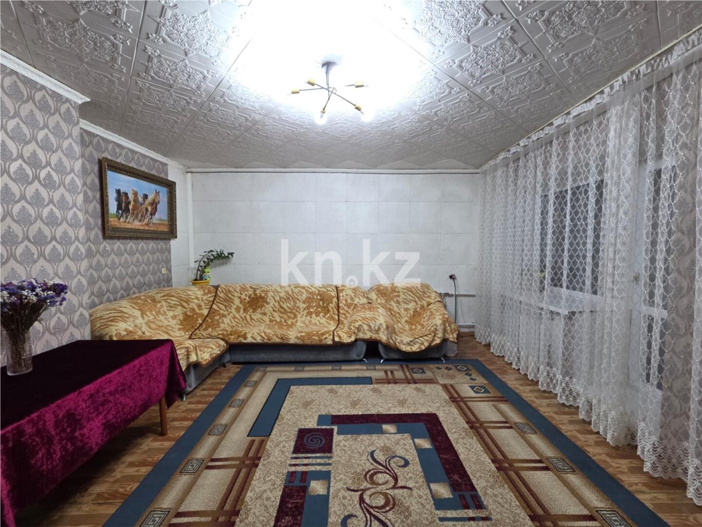Продажа 4-комнатной квартиры, 95 м² в Караганде