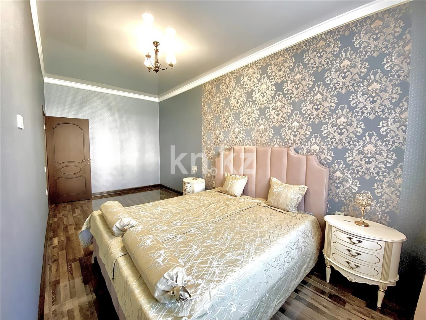 Продажа 3-комнатной квартиры, 116 м², мкр-н Алтын Арка, дом  19 в Караганде - фото 14