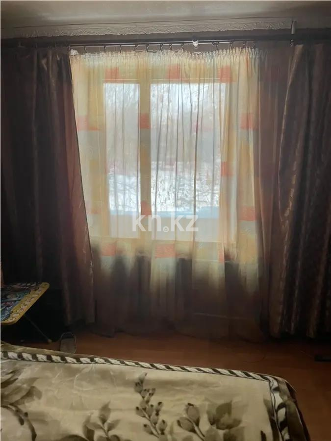 Продажа 3-комнатной квартиры, 63 м², мкр-н 19, дом  45 в Караганде - фото 2