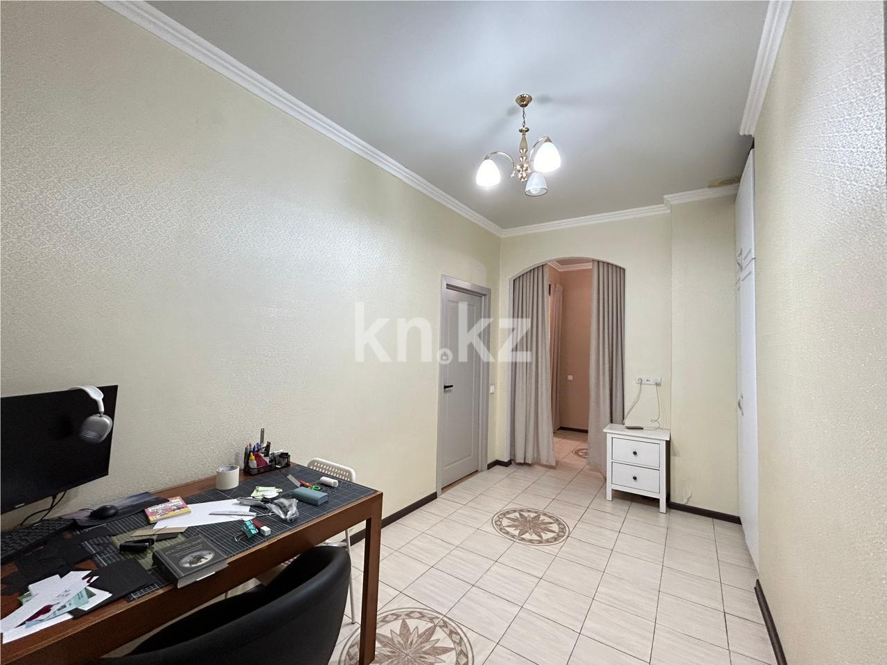 Продажа 2-комнатной квартиры, 74.6 м² в Астане - фото 8