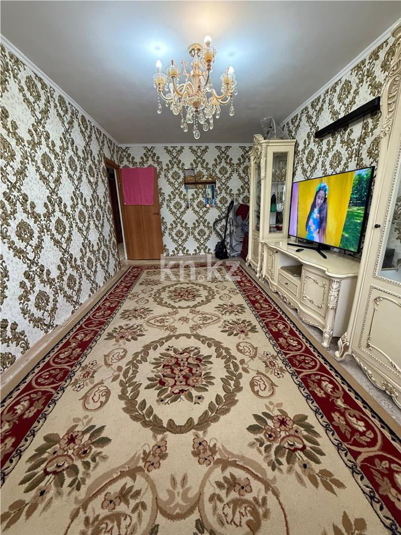 Продажа 3-комнатной квартиры, 62 м², мкр-н 16 в Караганде