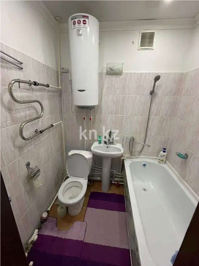 Продажа 1-комнатной квартиры, 32 м², мкр-н 14, дом  18 в Караганде - фото 3